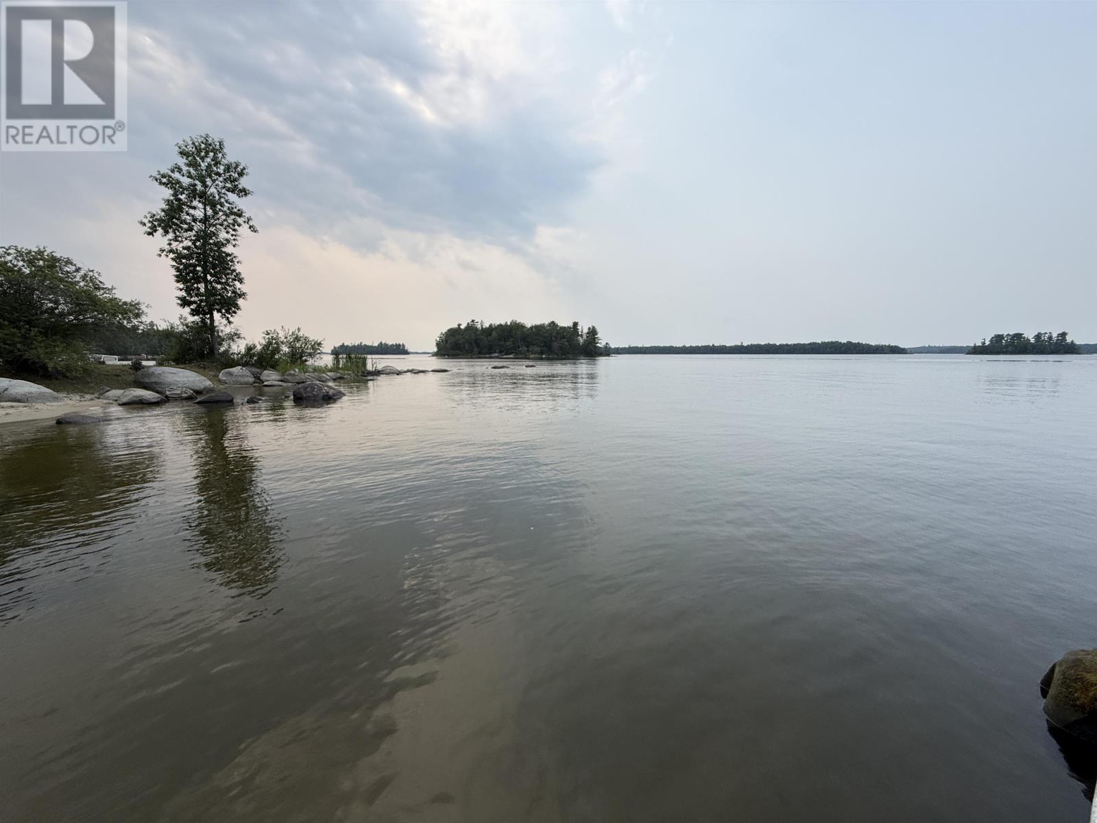 LOT 1 Queer Island - 24