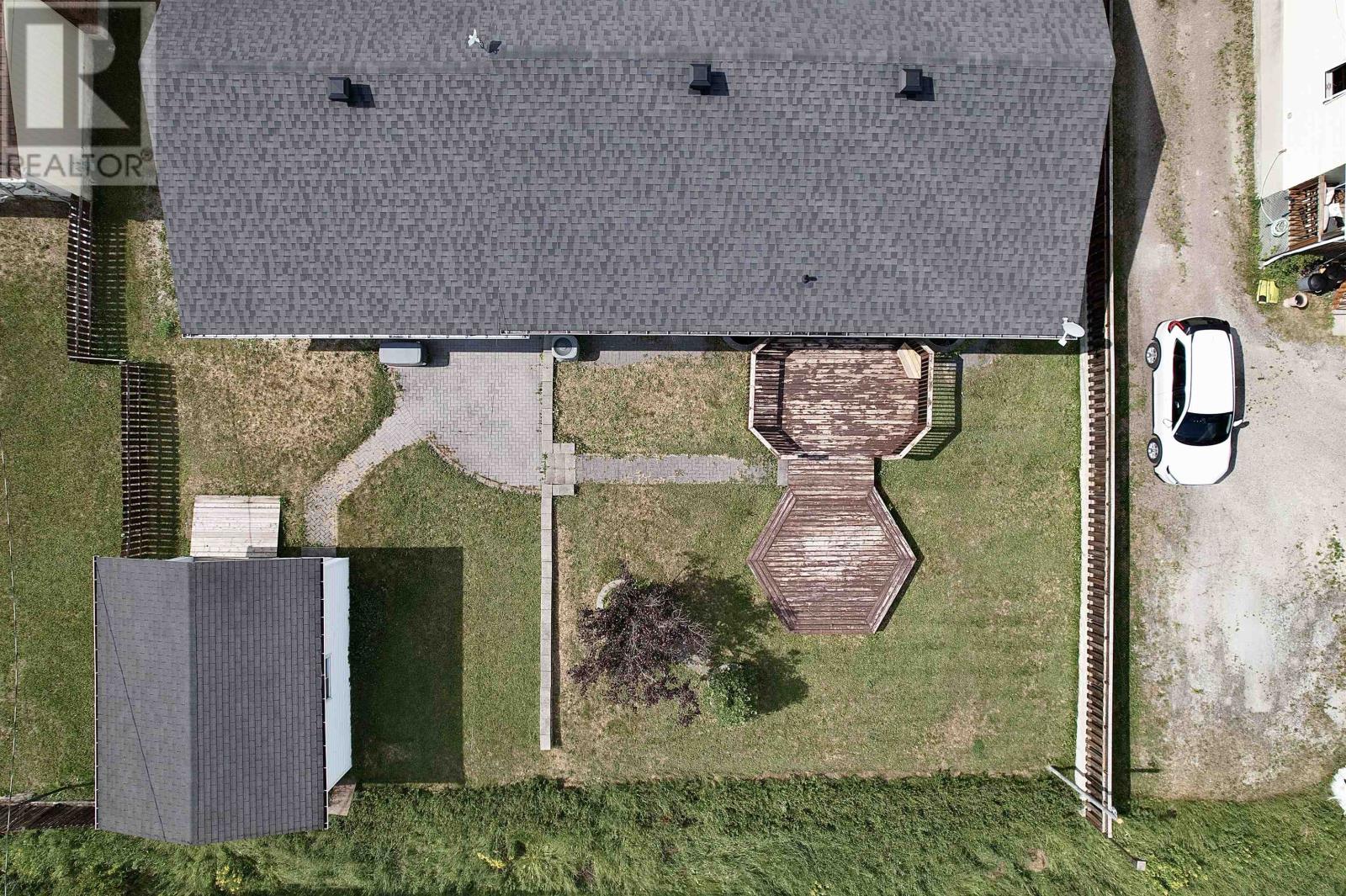 111 Woodcrest DR - 34