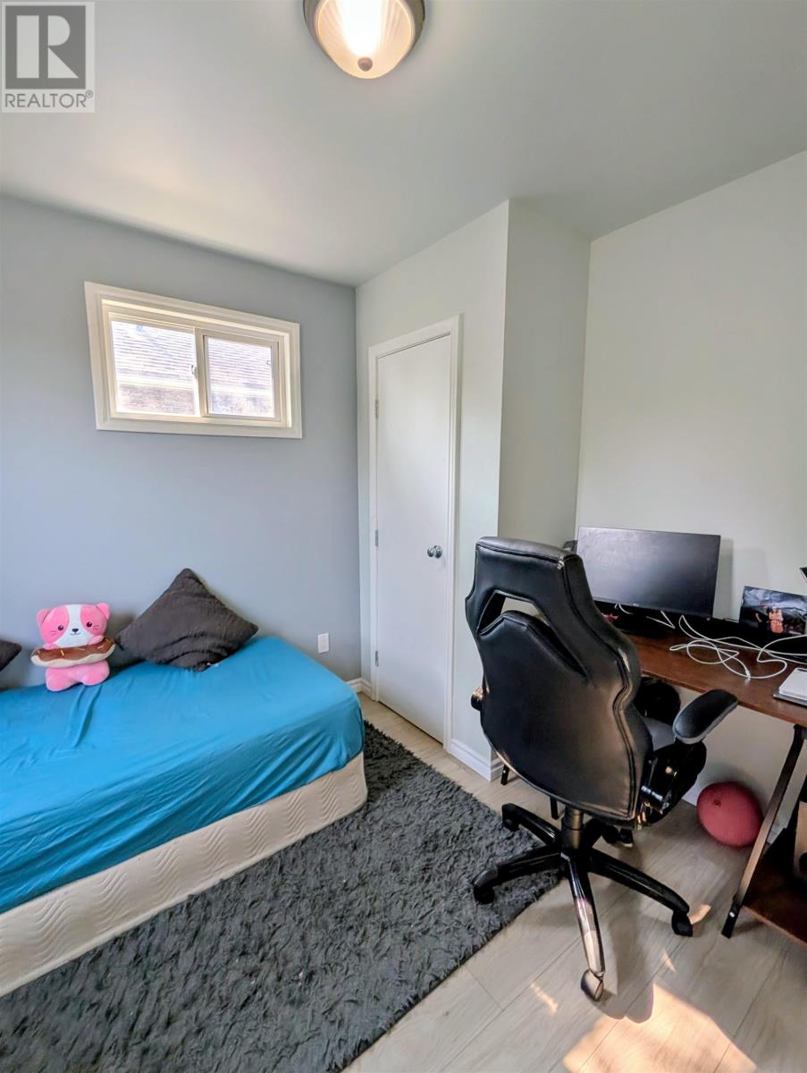 717 NORTHERN AVE - 11