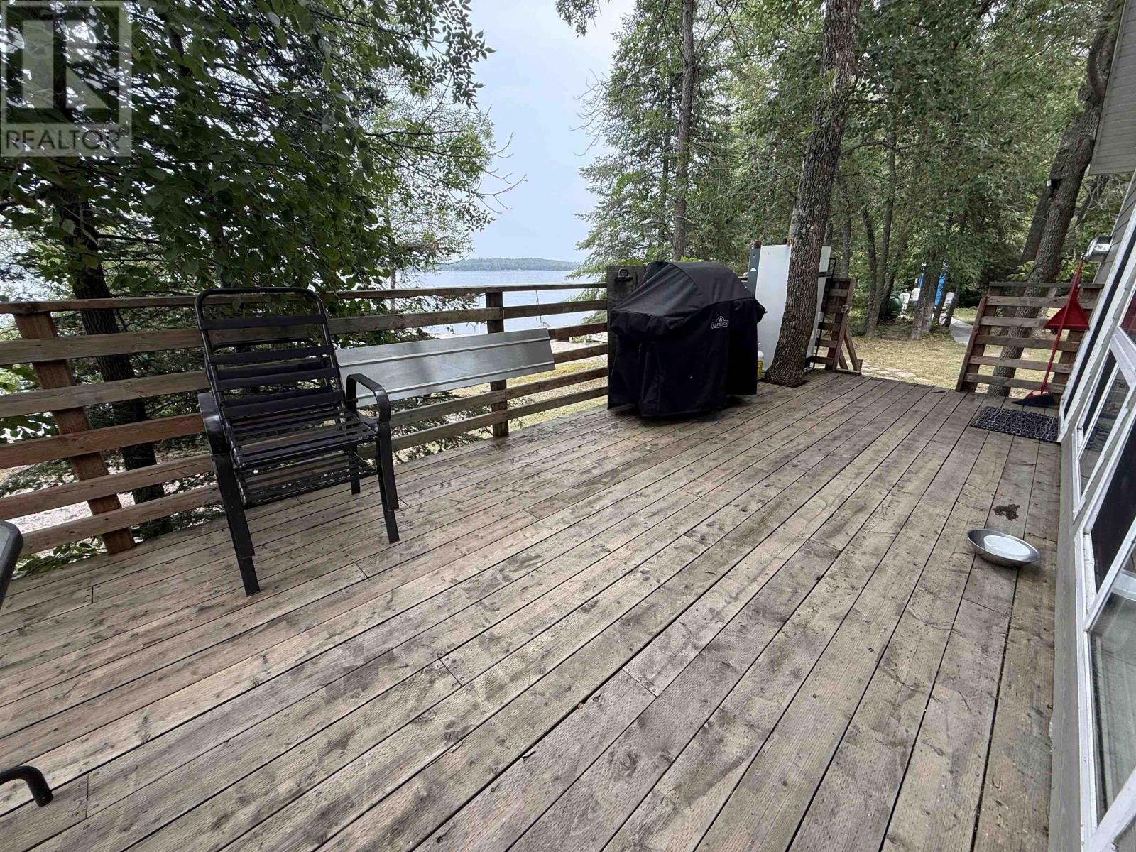 LOT 1 Queer Island - Image 27