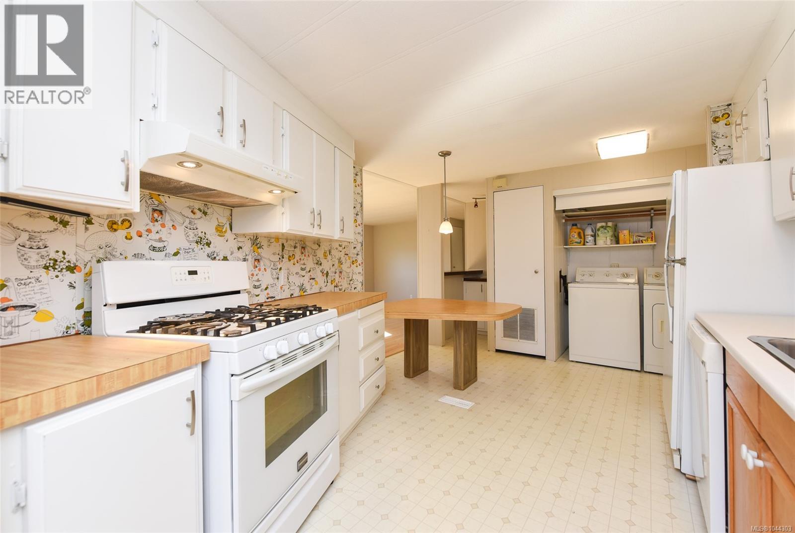 #4 1451 Perkins Rd - 6