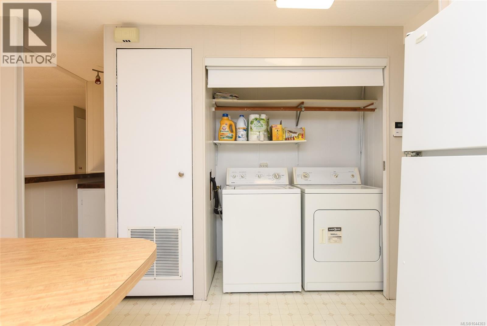 #4 1451 Perkins Rd - 24