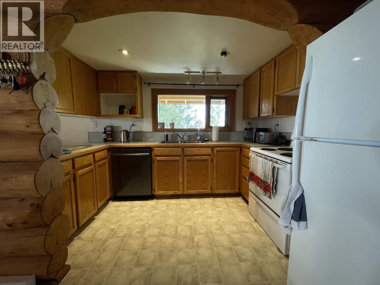 7755 LITTLE FORT 24 HIGHWAY - 12