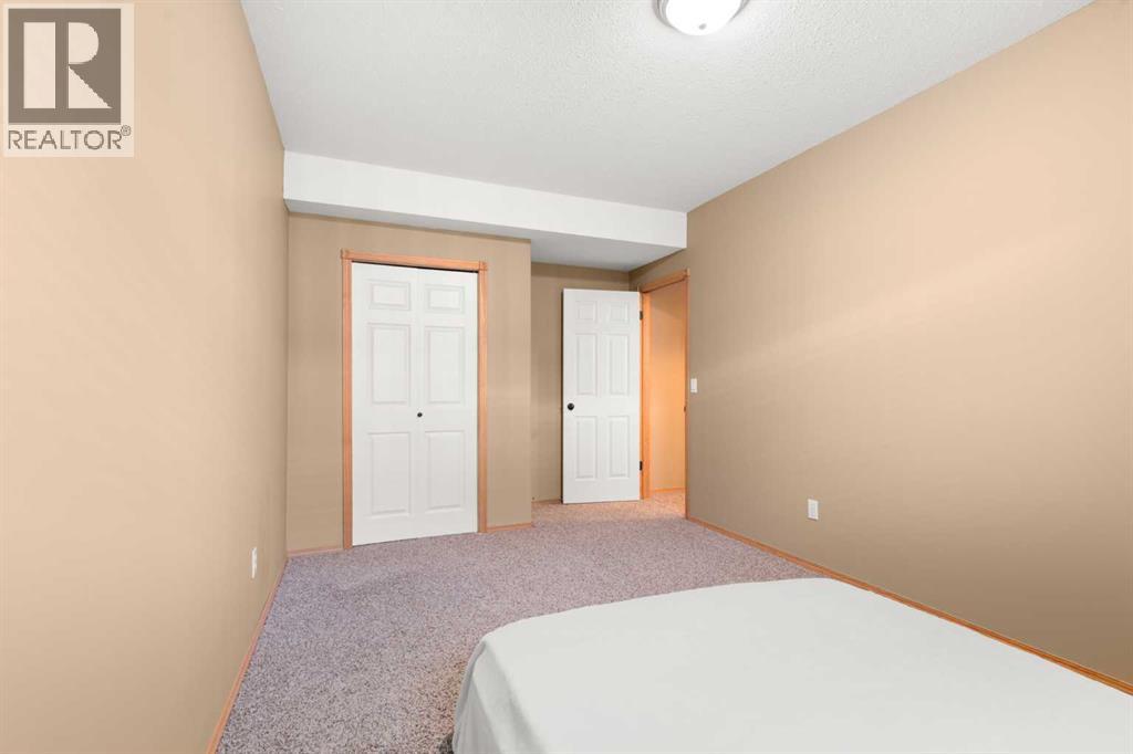 18 Riverview Drive SE - 36