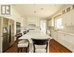 6 Stoneley Place thumbnail 10
