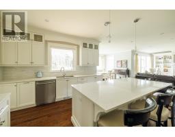 6 Stoneley Place thumbnail 12