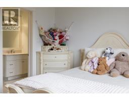 6 Stoneley Place thumbnail 31