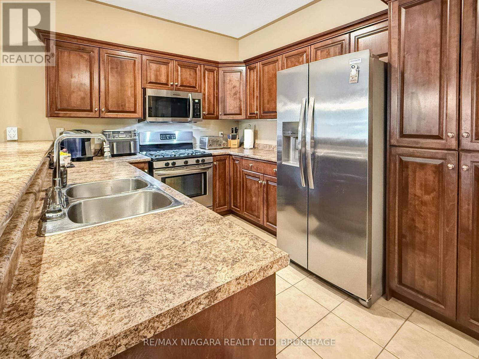 3927 LOWER COACH ROAD - 5