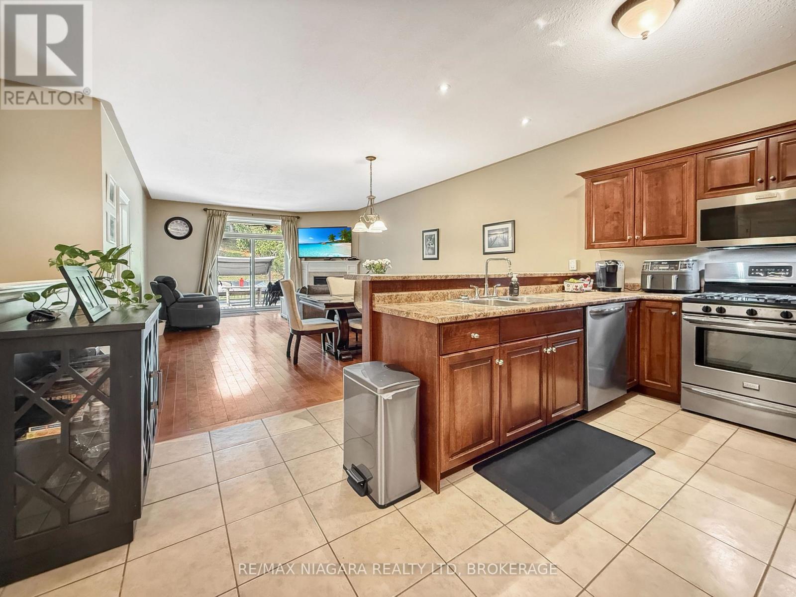3927 LOWER COACH ROAD - 7