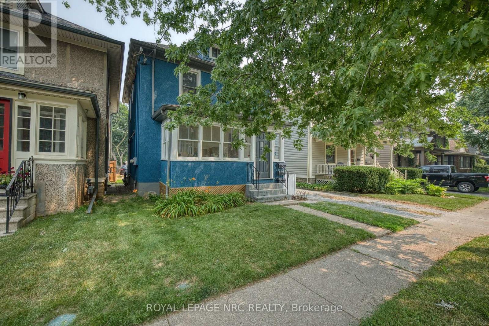 199 RUSSELL AVENUE - 2