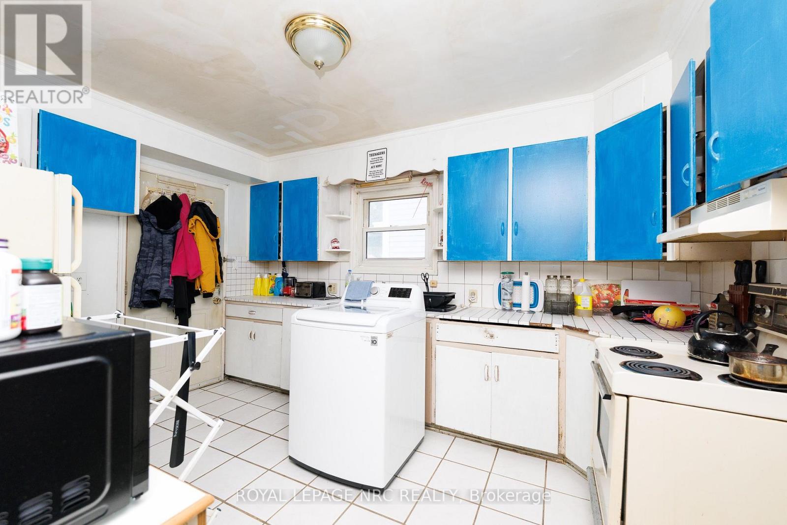 199 RUSSELL AVENUE - Image 5