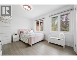 1194 Queen Victoria Avenue, Mississauga, ON L5H3H3 Photo 27
