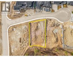 1646 Touriga Place, West Kelowna, BC V4T3B5 Photo 7