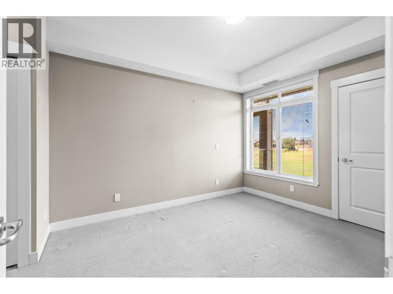#212 3533 Carrington Road - 7