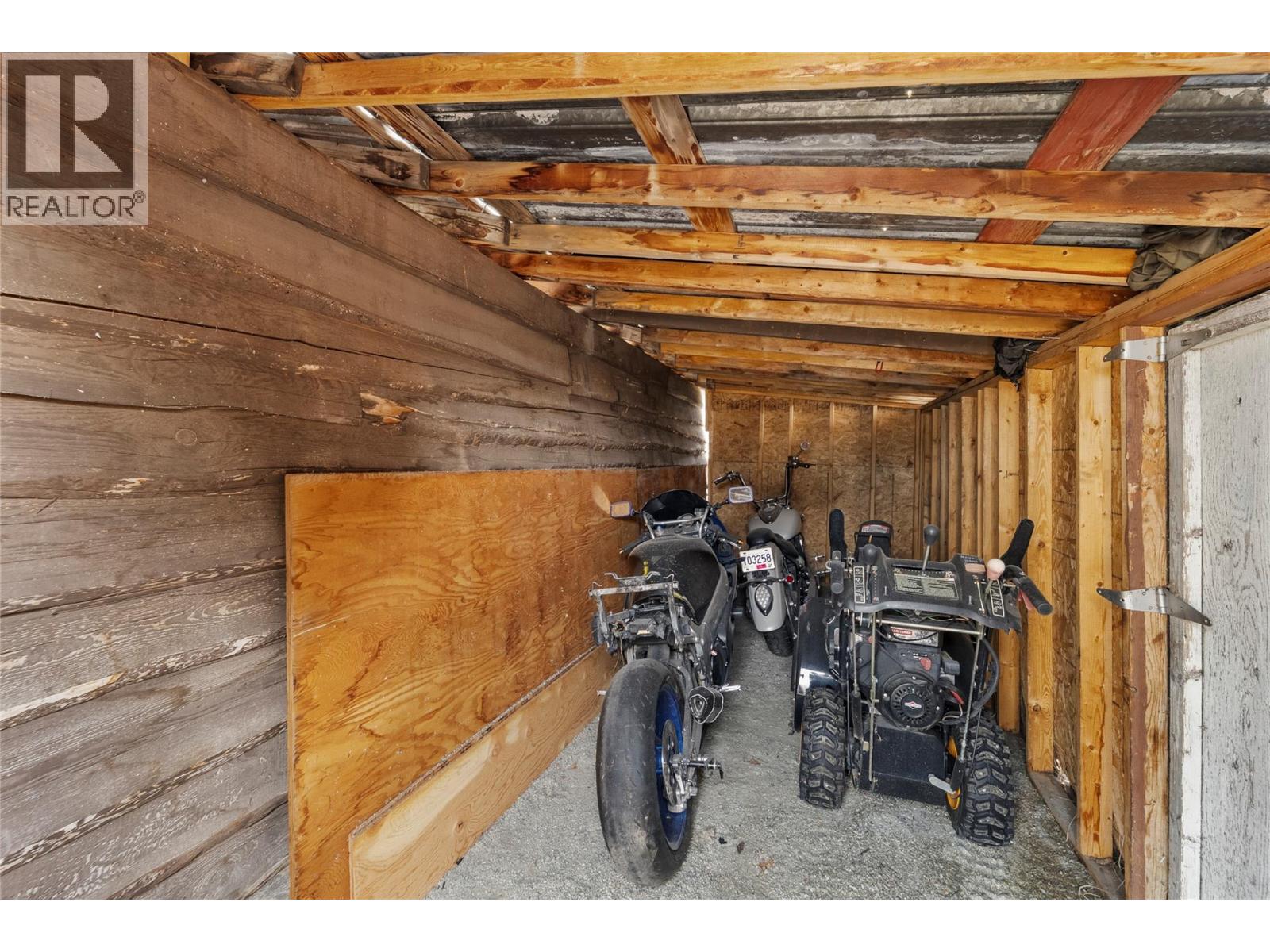 443 Morgan Avenue - 32