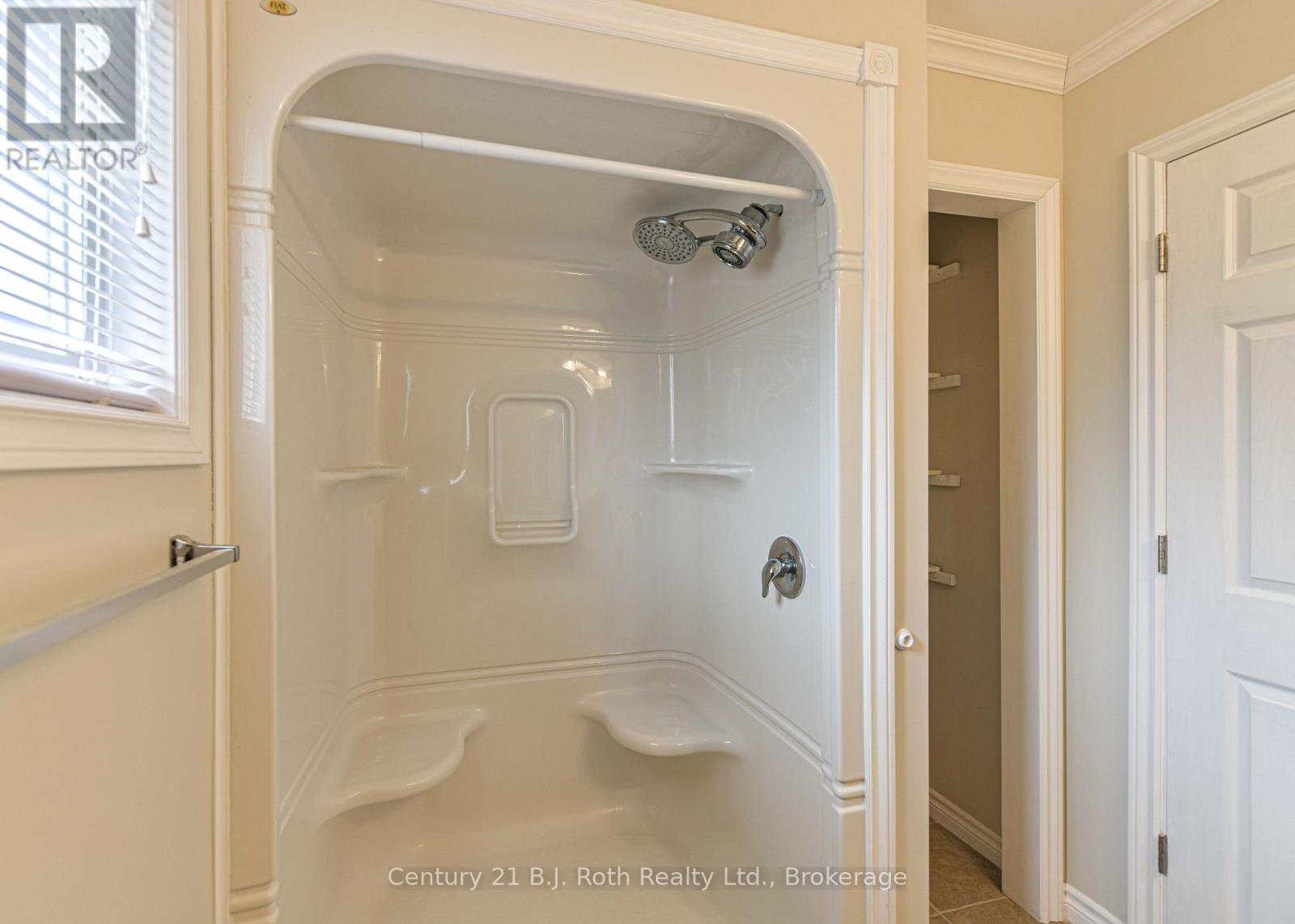 65 COURTLAND STREET - Image 35