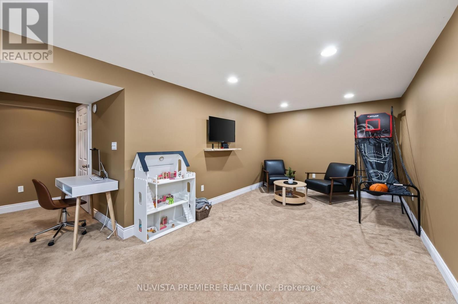 1582 CHELTON PLACE - 28