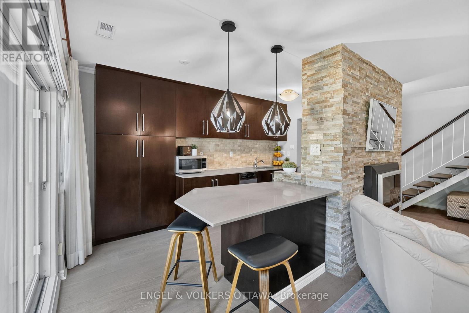 2 Bed, 1 Bath House for Sale in Ottawa – 119 – 12 CORKSTOWN ROAD, Ottawa – MLS# X13587236 - Image 29