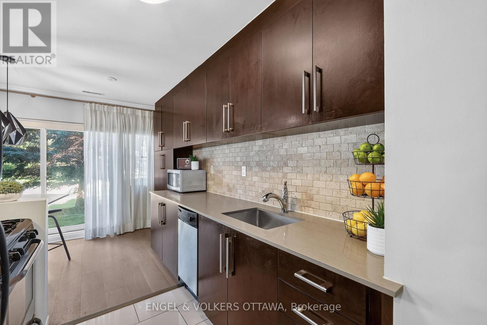 2 Bed, 1 Bath House for Sale in Ottawa – 119 – 12 CORKSTOWN ROAD, Ottawa – MLS# X13587236 - Image 27