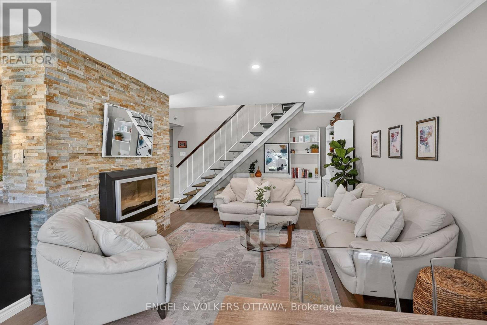 2 Bed, 1 Bath House for Sale in Ottawa – 119 – 12 CORKSTOWN ROAD, Ottawa – MLS# X13587236 - Image 9