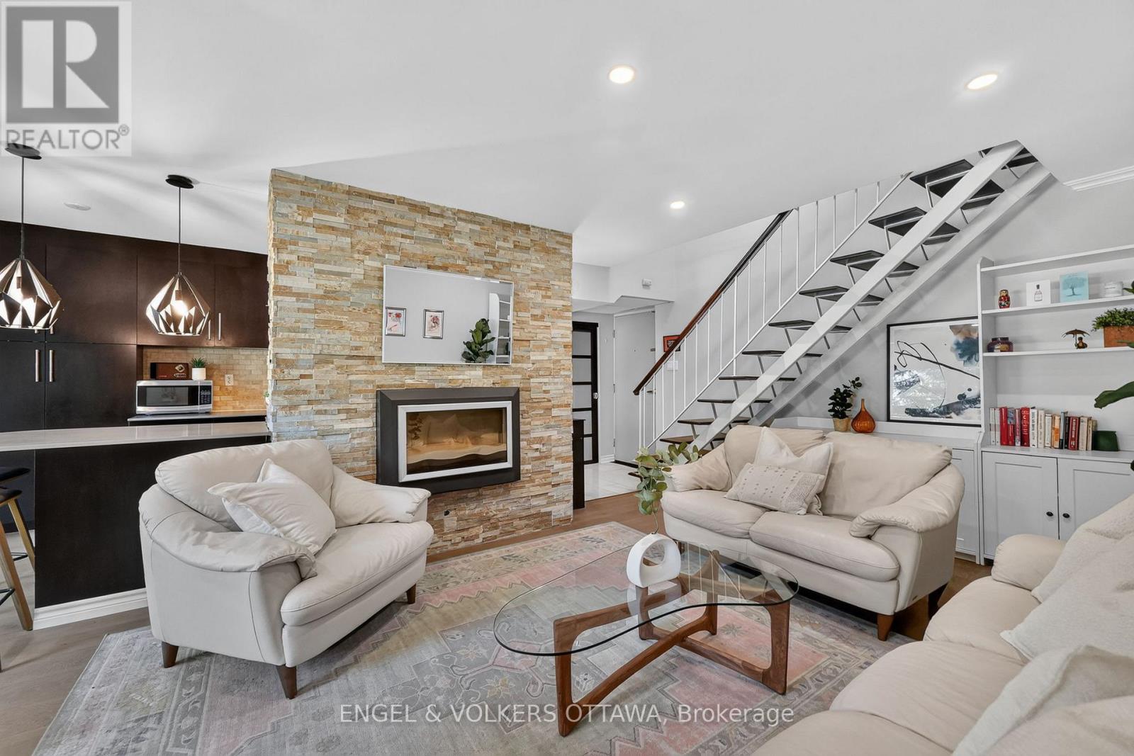 2 Bed, 1 Bath House for Sale in Ottawa – 119 – 12 CORKSTOWN ROAD, Ottawa – MLS# X13587236 - Image 15