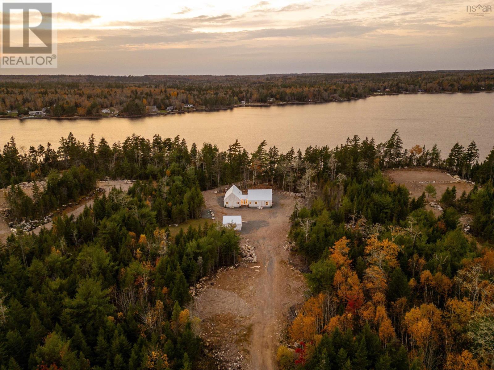 Property for sale at 317 Granite Lane S
