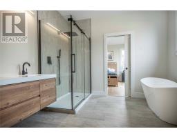 13 Reddley Place thumbnail 16