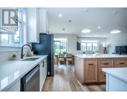 13 Reddley Place thumbnail 5
