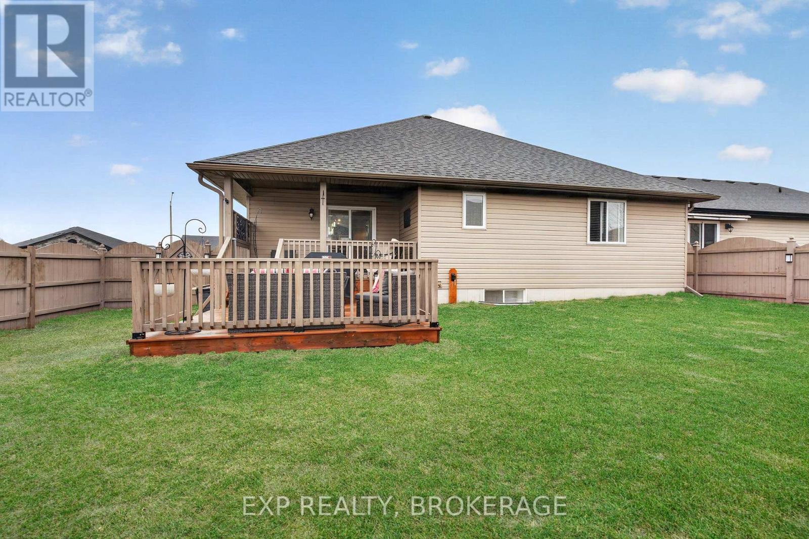 79 DEACON PLACE - 32