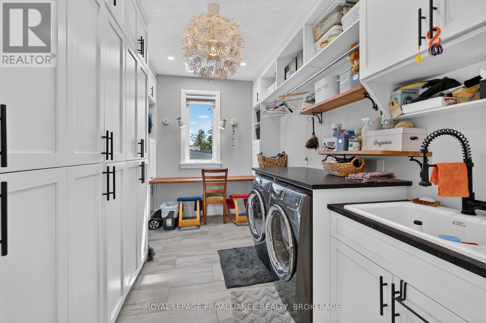 86 MACDONNELL STREET - 24