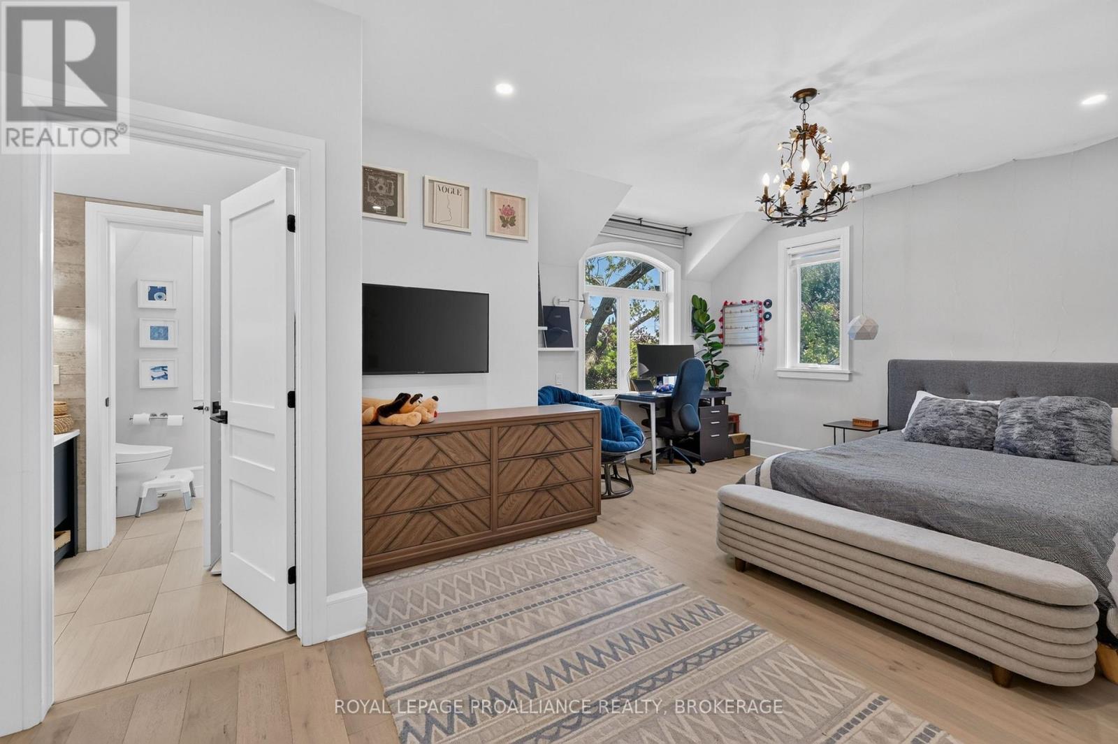 86 MACDONNELL STREET - Image 25