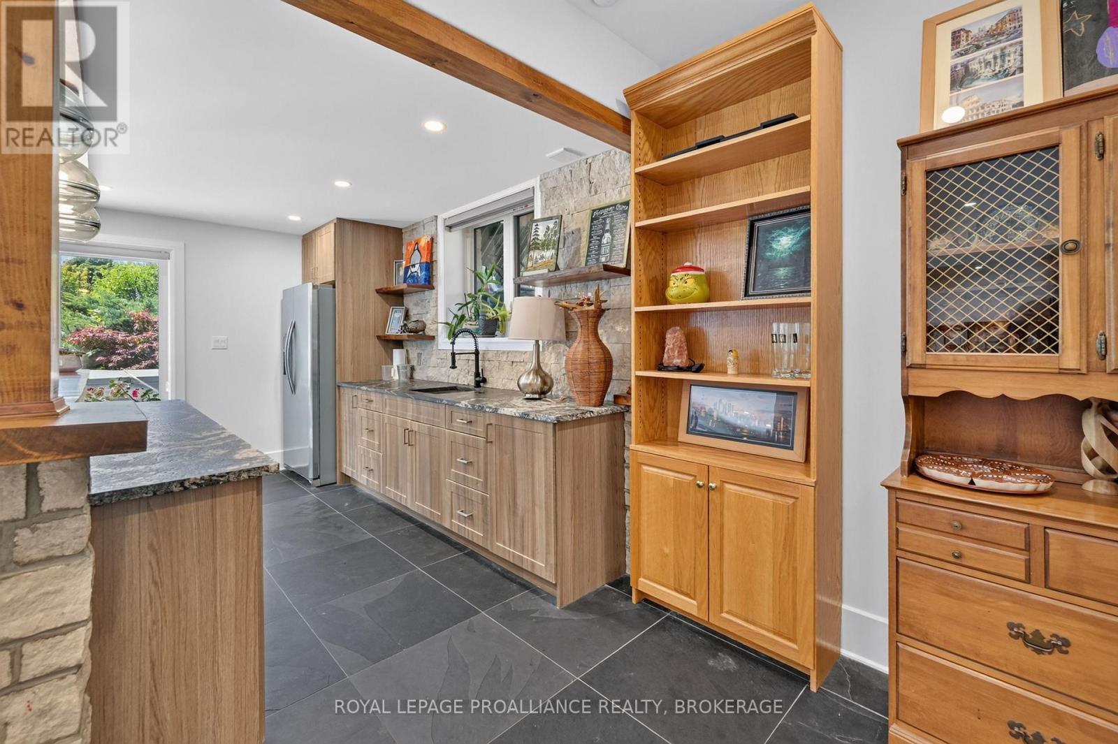 86 MACDONNELL STREET - Image 40