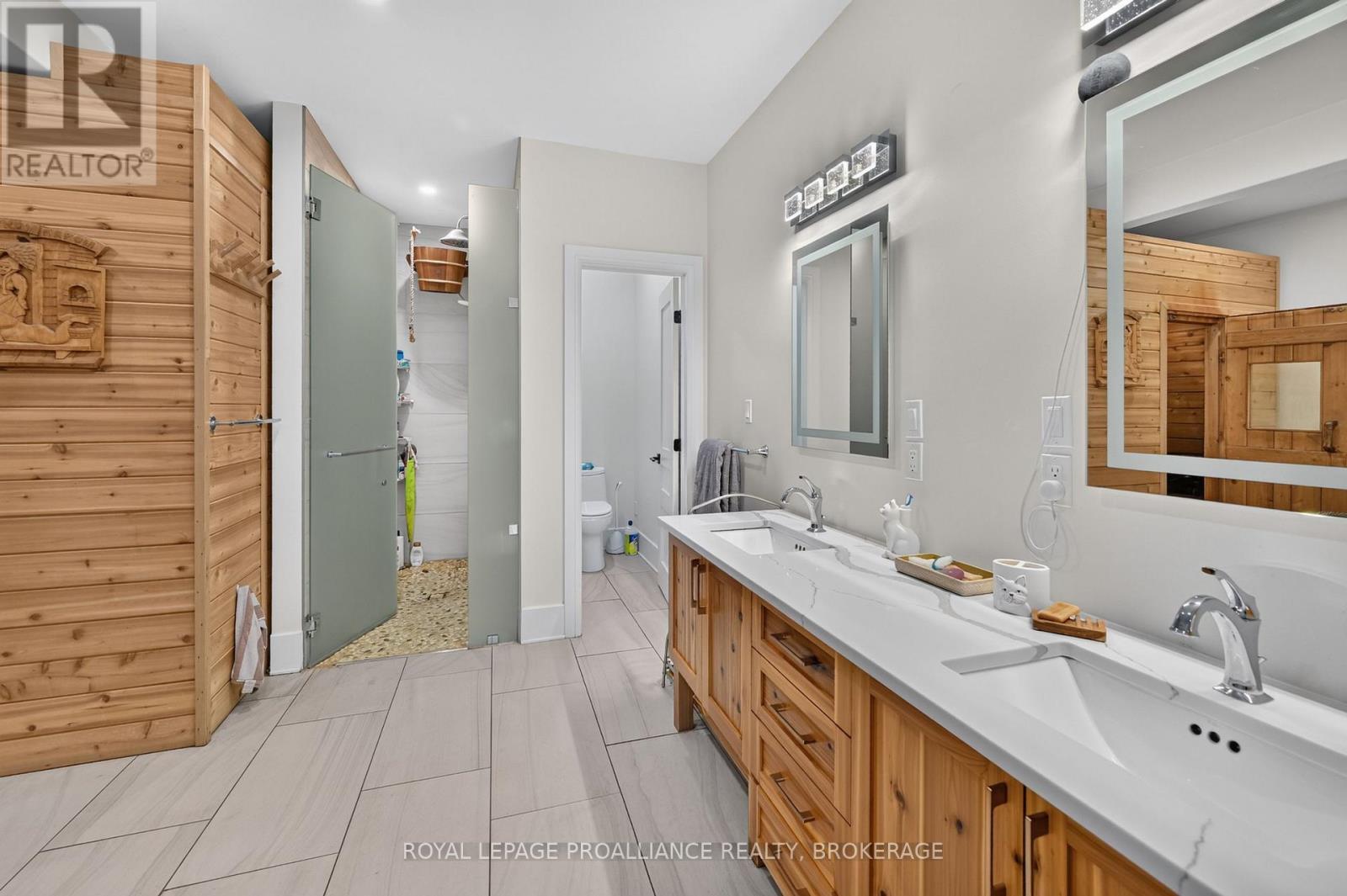 86 MACDONNELL STREET - Image 45
