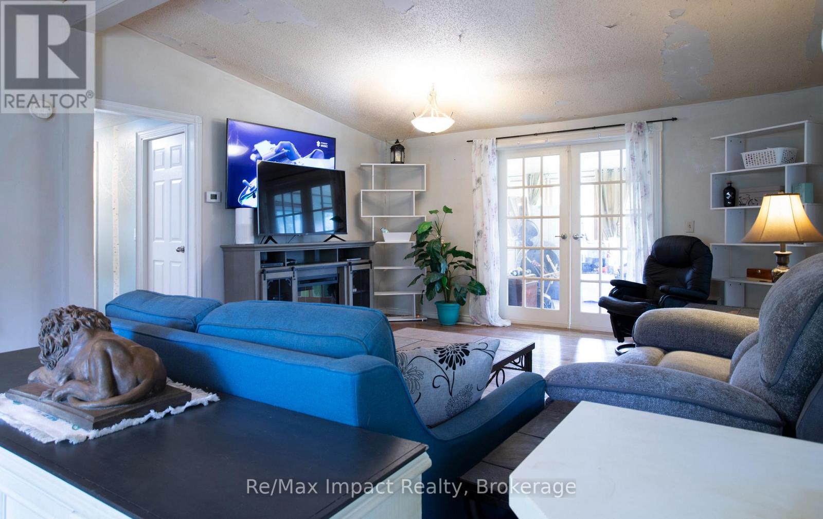 1004 BROOMFIELD ROAD - 11