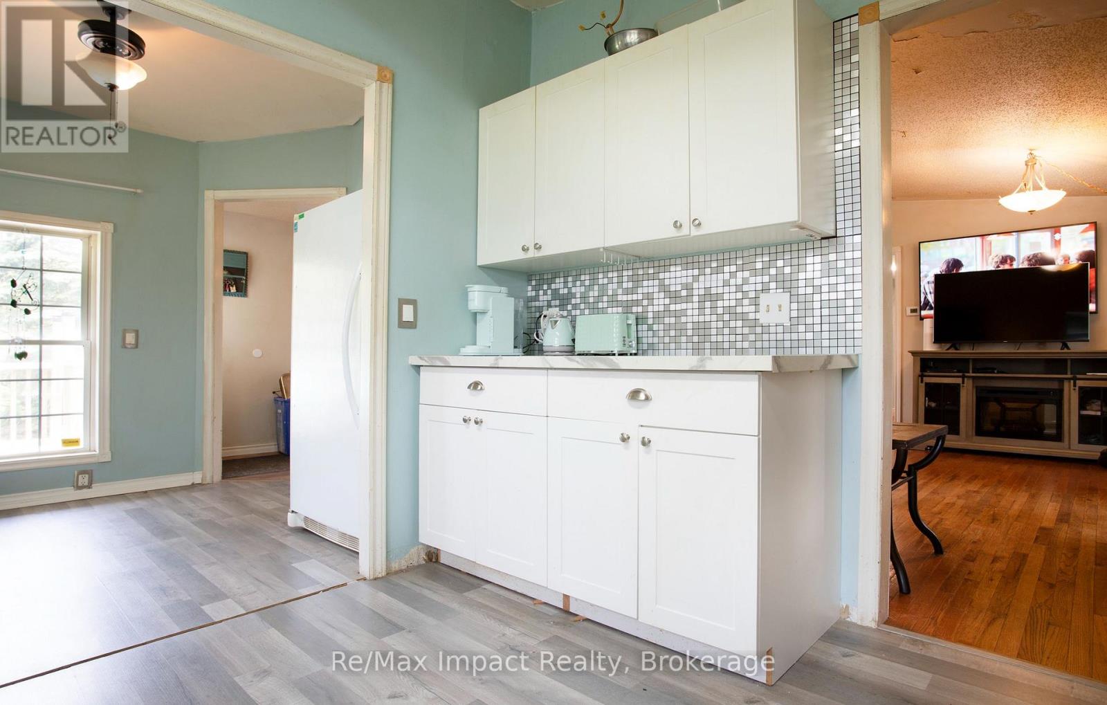 1004 BROOMFIELD ROAD - 14