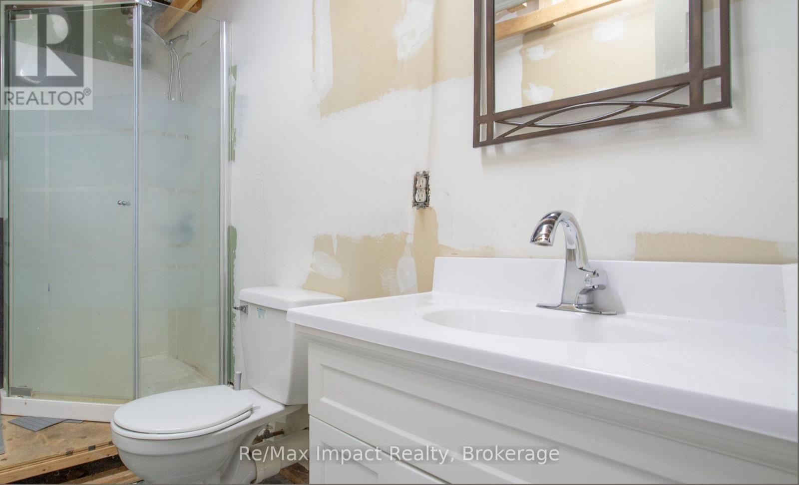 1004 BROOMFIELD ROAD - 20
