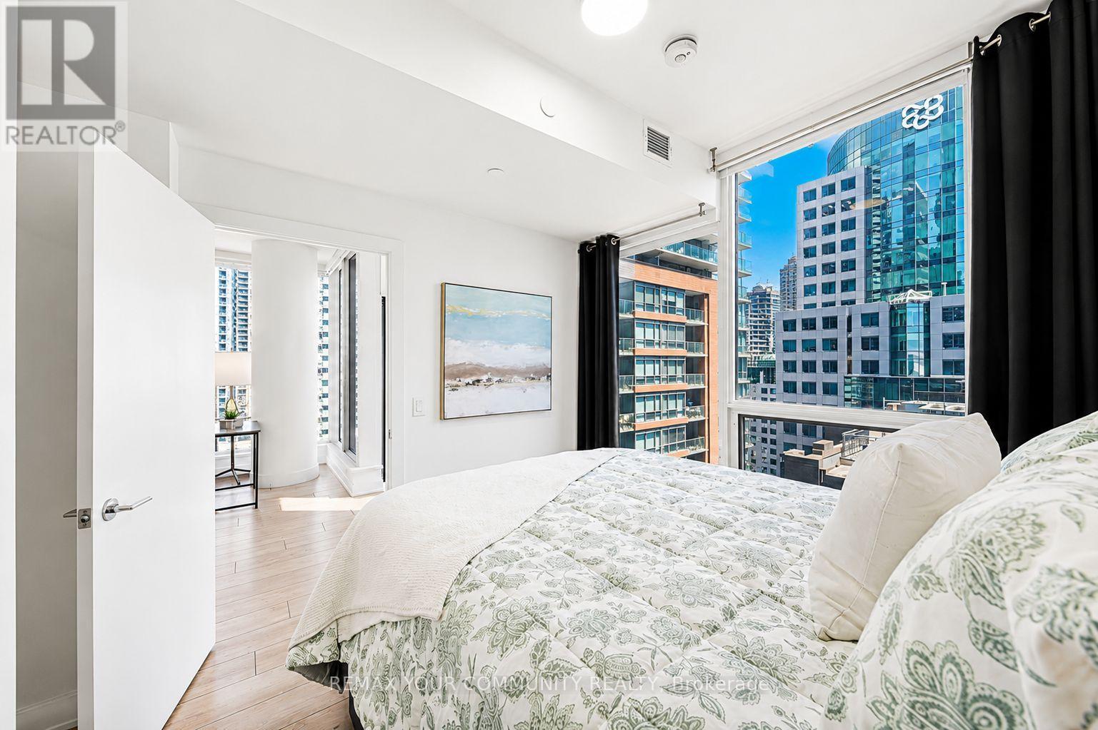 #1806 15 MERCER STREET - Image 17
