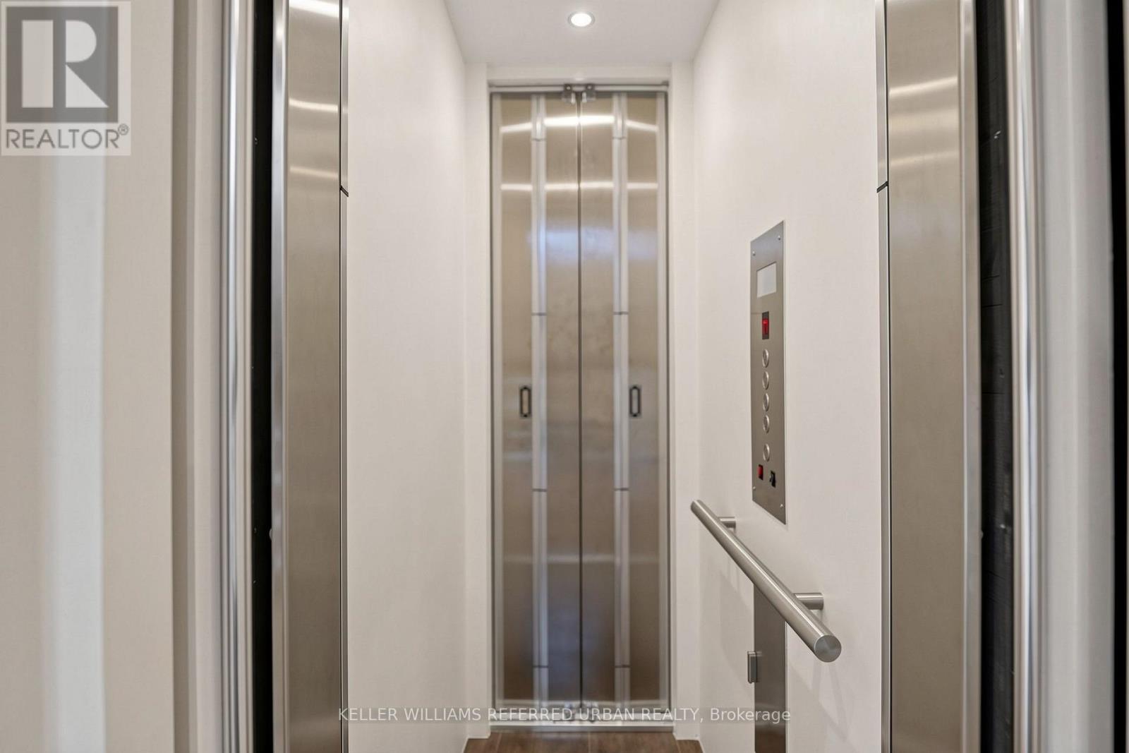 290 EMPRESS AVENUE - 13