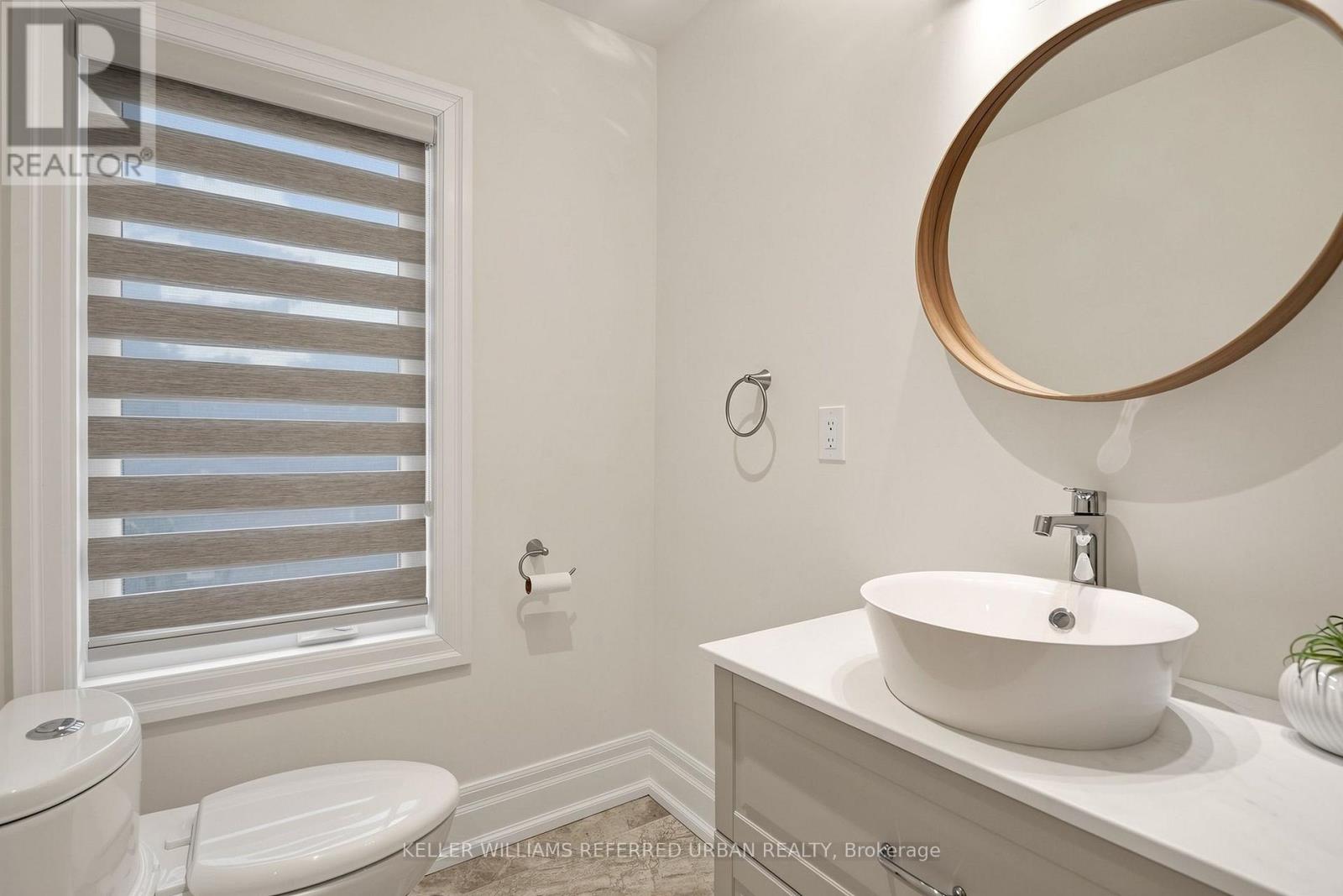 290 EMPRESS AVENUE - 27