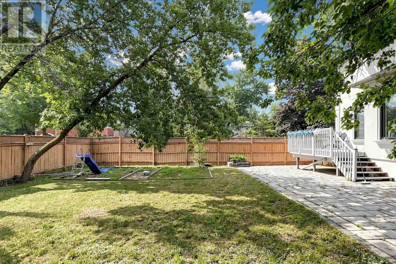 290 EMPRESS AVENUE - 30