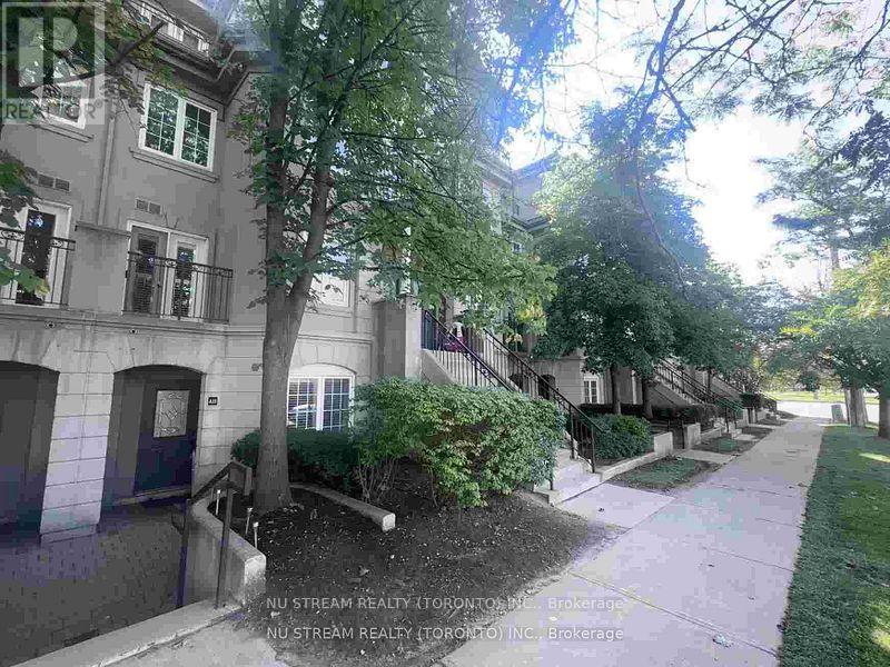 Photo of 108 Finch Avenue