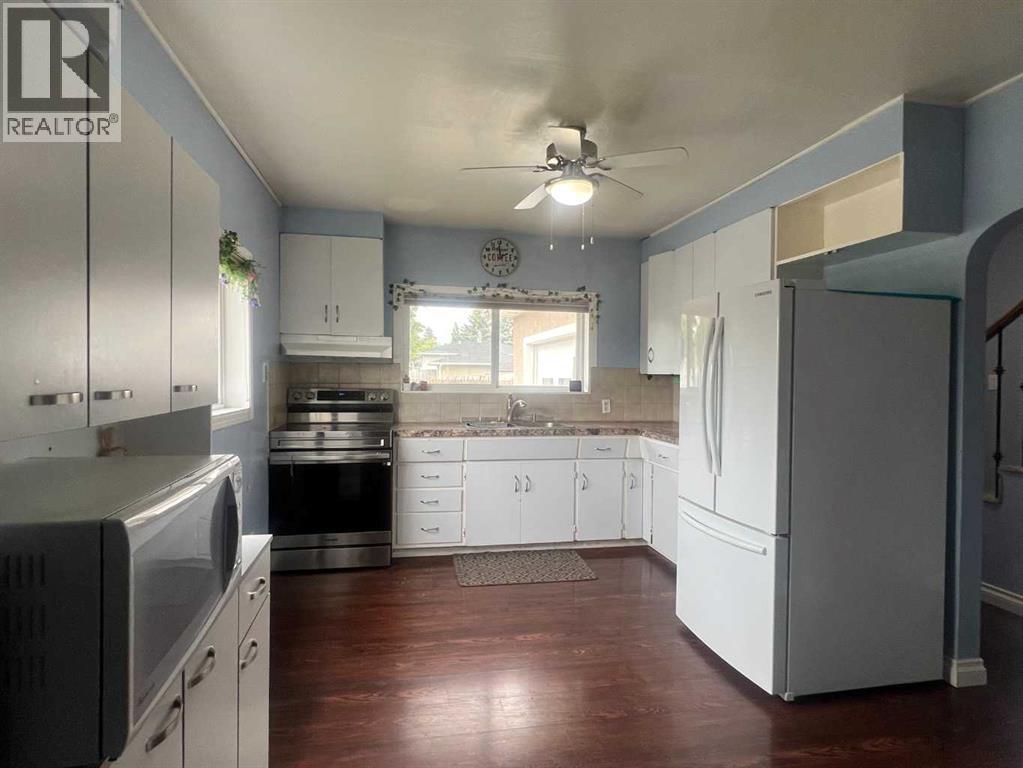 4238 5 Avenue - Photo 8