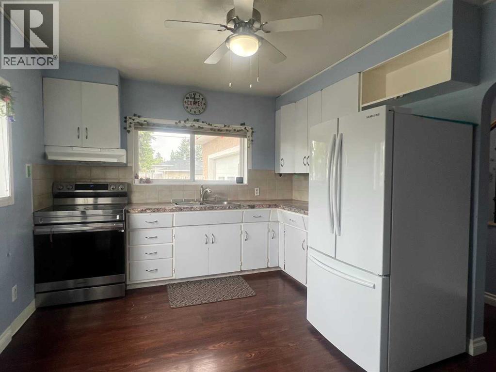 4238 5 Avenue - Photo 9