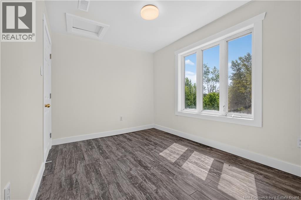 9 Bayview South Road - Image 35