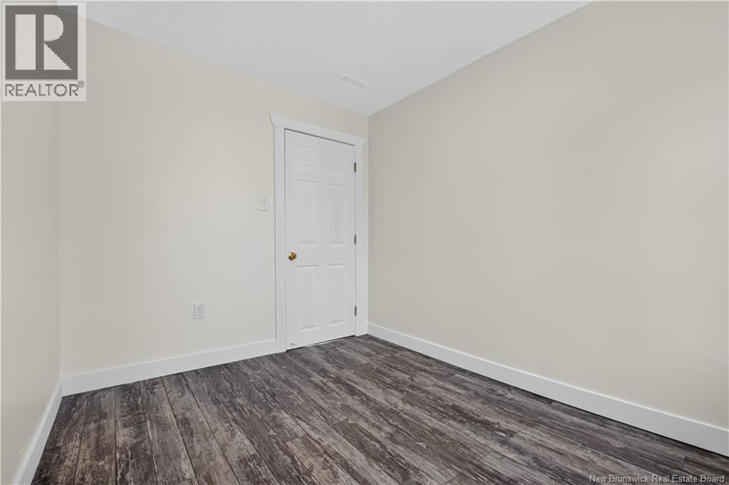 9 Bayview South Road - Image 36