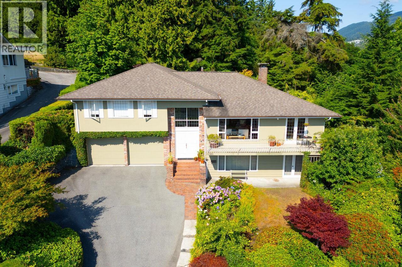 805 YOUNETTE DRIVE