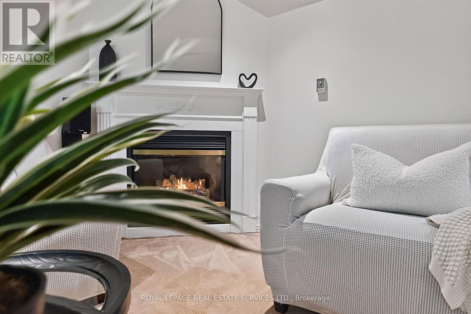 45 ROSEMARIE CRESCENT - 26