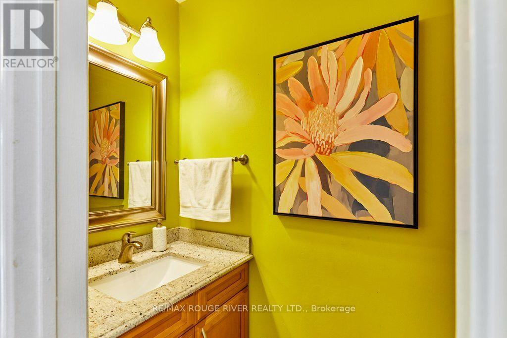 216 WRIGHT CRESCENT - 30