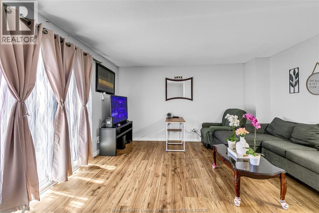 #2 2994 Meadowbrook LANE - Image 7