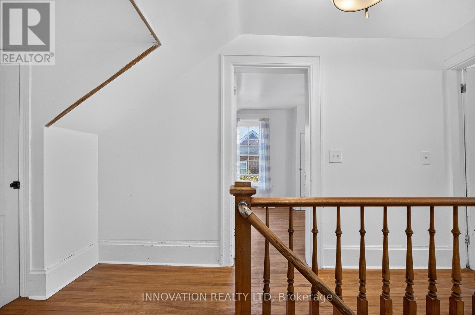 58 LAKE AVENUE E - 23